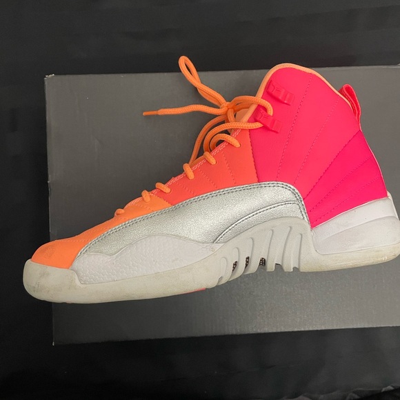 Jordan 12 Retro- Sunrise 7Y - Picture 4 of 8